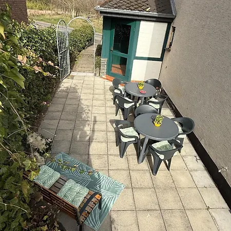 Gemuetliches Doppelzimmer Nahe Phantasialand * Борнхайм
